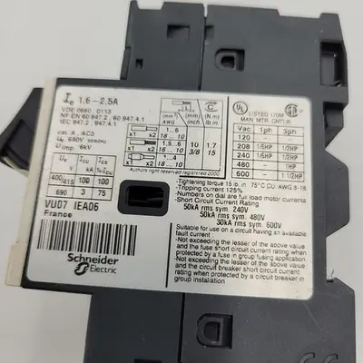 USED TELEMECANIQUE TELEMECANIQUE GV2ME07/1.6 - 2.5 A MOTOR STARTER