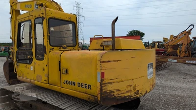 USED 1988 DEERE 490D
