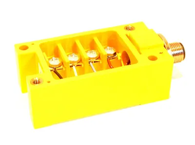 NEW BANNER RWB4QDTH MAX-BEAM WIRING BLOCK