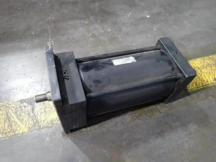 Used PARKER 05.00 CJ2AU14AC 8.000 Cylinders | HGR 24 #731406