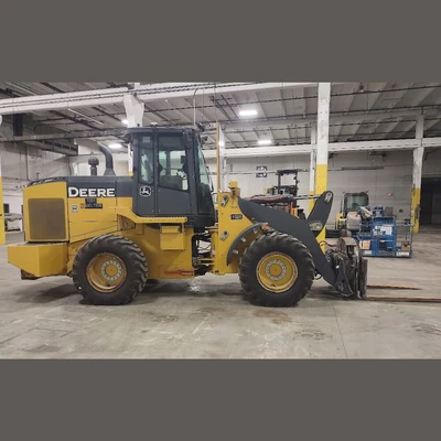 USED 2016 JOHN DEERE 624K
