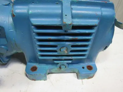 Textron MOVS25-50-U3A 1250:1 Ratio 1750RPM Vertical Output Cone Drive Gear Box