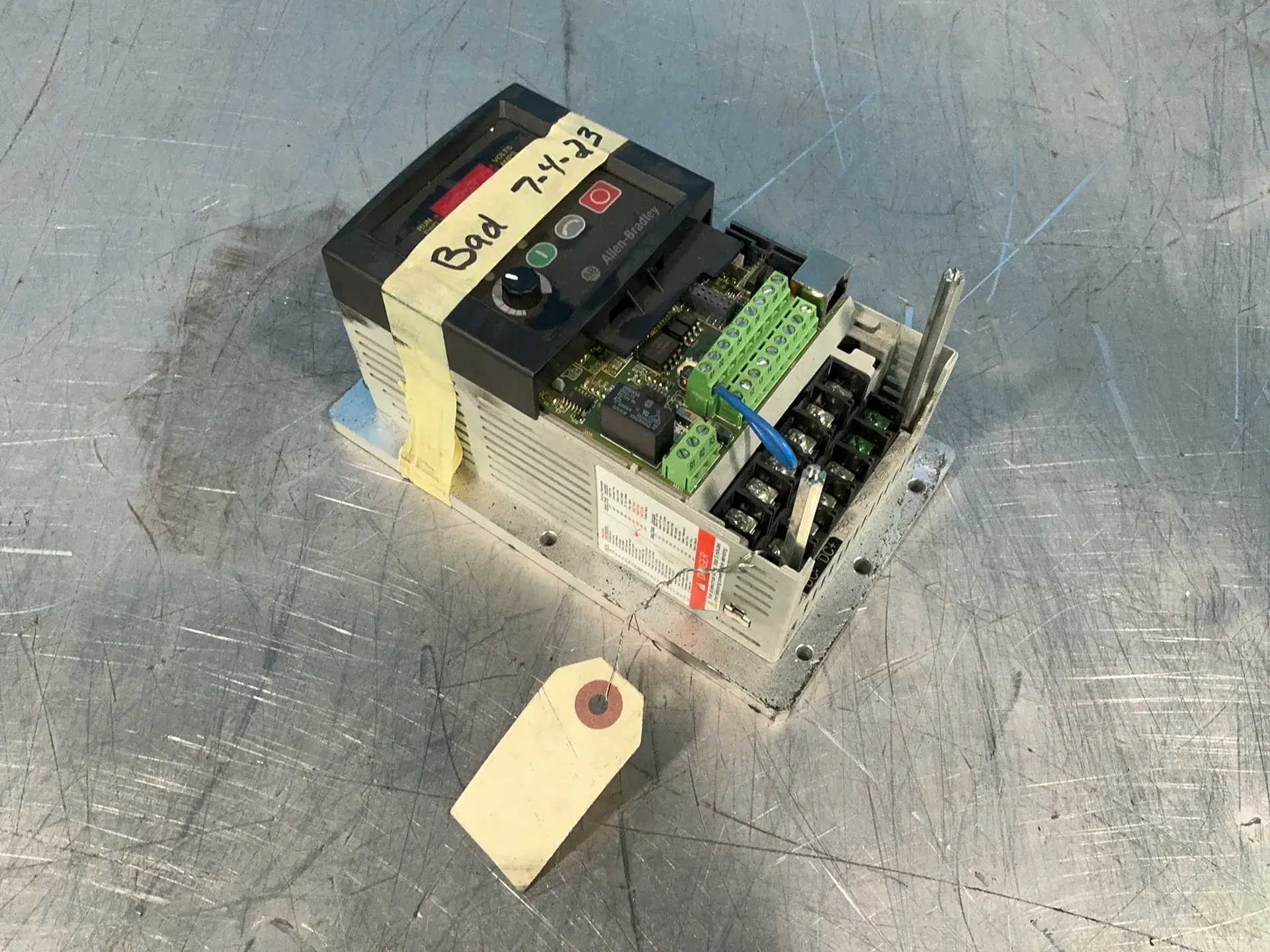 Used ALLENBRADLEY 22BD010H204 Variable Speed Drives Ohio US | HGR 24 #1326190