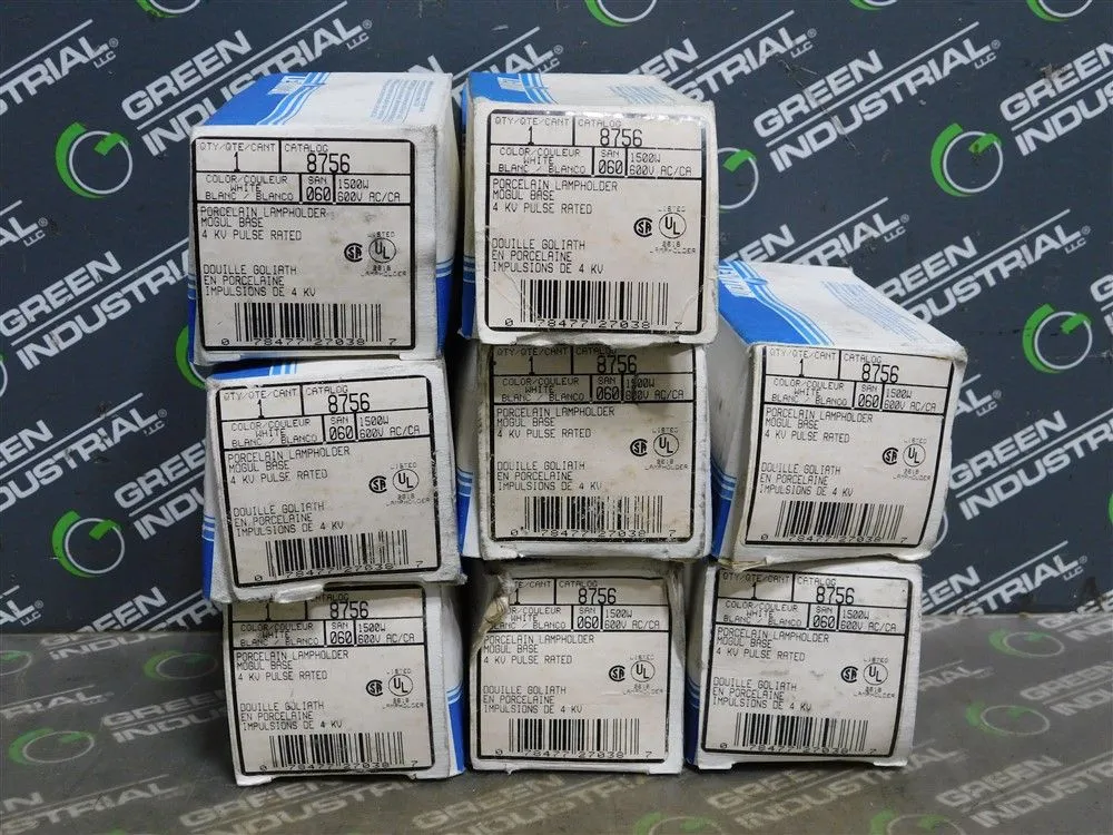 Lot of 8 Leviton 8756 Porcelain Lampholder Mogul Base 4kV Pulse Rated 1500W New