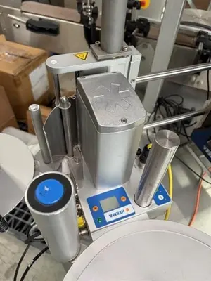 Aesus Model H400 P16R Wraparound Labeler