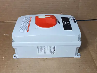 NEW SQUARE D MD3604X