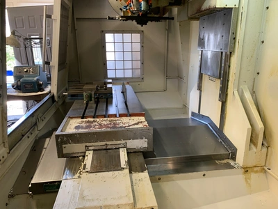 2011 MILLTRONICS VM22 Vertical Machining Centers | PM Machines (15)