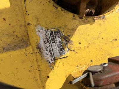 USED JOHN DEERE L06330H659679