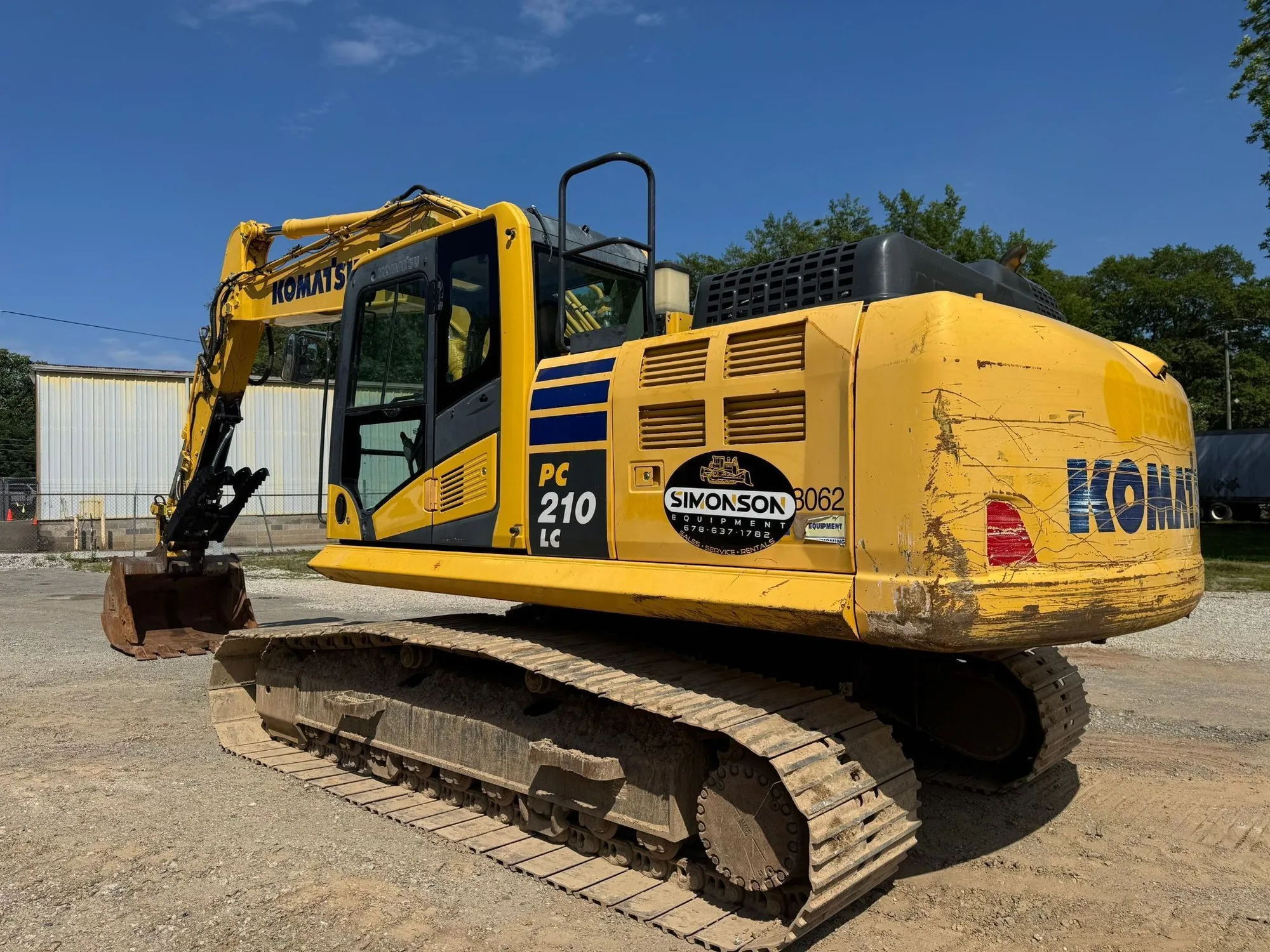 Used 2017 KOMATSU PC210LC-11 Excavators For Sale | Simonson Equipment