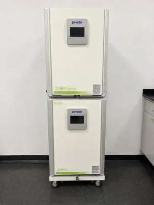 Used PHCBI DOUBLESTACK CO2 INCUBATOR CO2 Incubators New Jersey US | Bionex Scientific LLC #799792