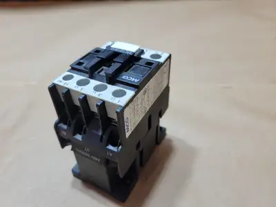 Used MCG MC1D1810 Switchgears British Columbia CA | Lenmark #1438451