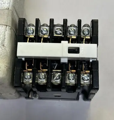 Used GENERAL ELECTRIC CR120AD04048AA Miscellaneous Equipment (Electrical & Power) | Surplus Asset Holdings #1198294