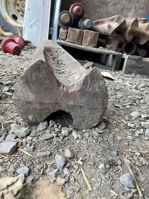 Used AFTERMARKET CHISEL BIT 6" X 26" FOR CABLE TOOL Tool Bits Pennsylvania US | East West Machinery & Drilling #1417331