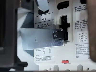Used EATON SVX004A1-5A4N1 Switchgears British Columbia CA | Lenmark #240309