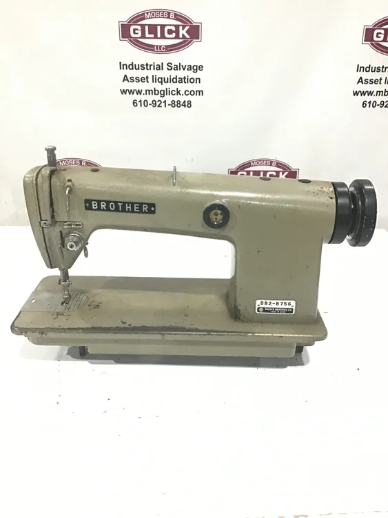 Used BROTHER DB2-B756-3 Sewing Equipment Pennsylvania US | Moses B Glick #1007787
