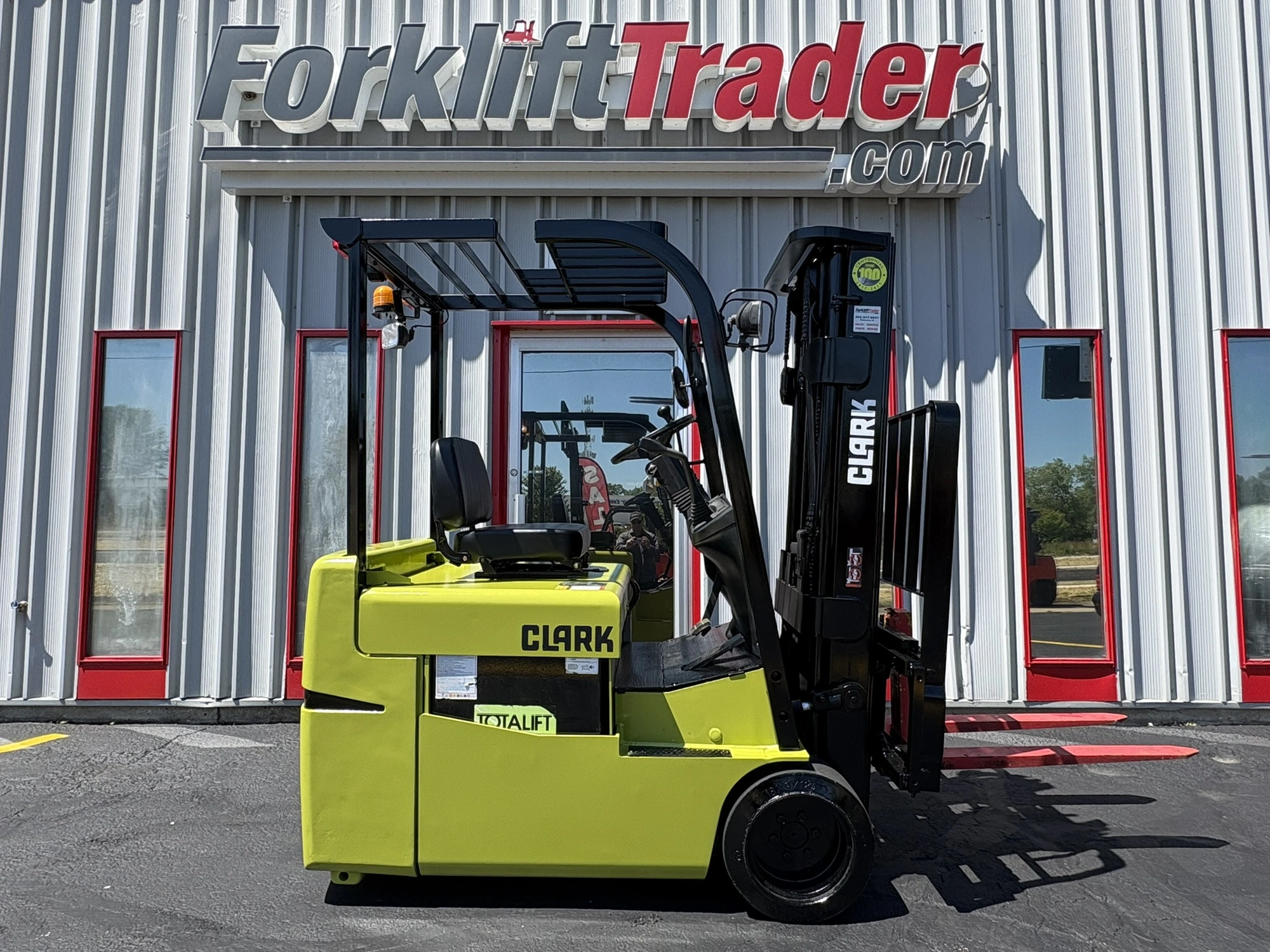 Used 2016 CLARK TMX25 Misc Forklifts Wisconsin US | Forklifttrader.com #1335909