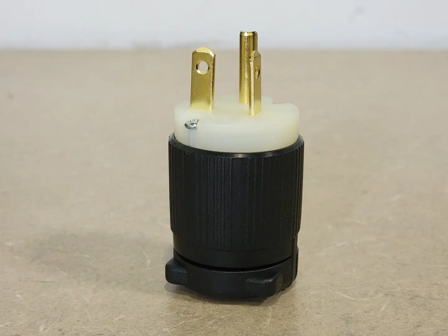 NEMA 5-20P Straight-Blade Plug