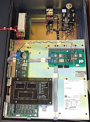 NEW ALLEN BRADLEY 1335-DAB-F4-F8 VARIABLE AC DRIVE 7.5HP 460V 1335DABF4F8
