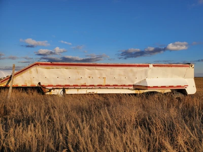 30' Asphalt Trailer