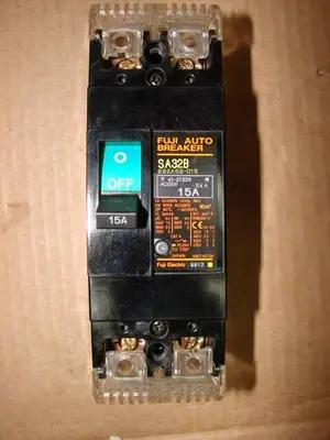 USED FUJI ELECTRIC SA32B-15