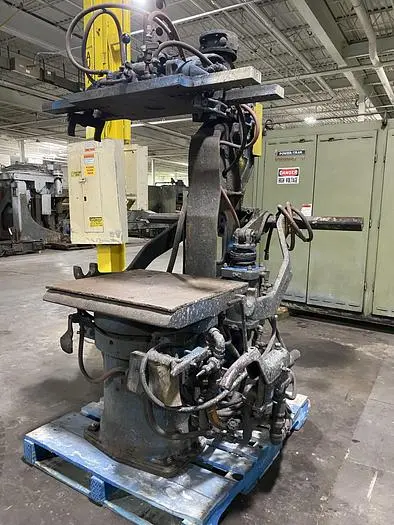 Used OSBORN 3161 ROTOLIFT MOLDING MACHINE Foundry Molding Machines | World Equipment and Machine Sales #394635