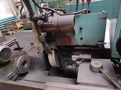 TOS Hostivař Universal Cylindrical Grinder, in good used condition