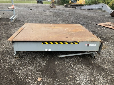 Used _UNKNOWN_ _UNKNOWN_ Dock Levelers Michigan US | Miedema Asset Management Group #1452274
