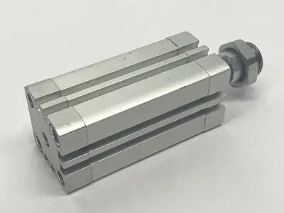 ADN-1 1/4"-2.5-A-P-A, 557088 | Festo ADN-1 1/4"-2.5-A-P-A Pneumatic Cylinder  1-1/4" Bore 2-1/2" Stroke 557088 - Used