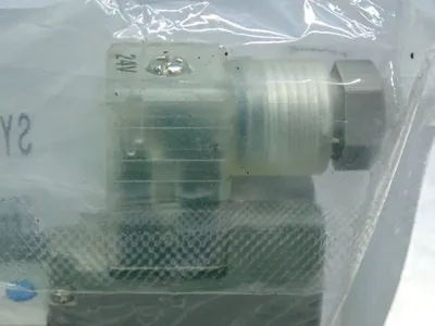 NEW SMC PNEUMATICS SY51405DZ
