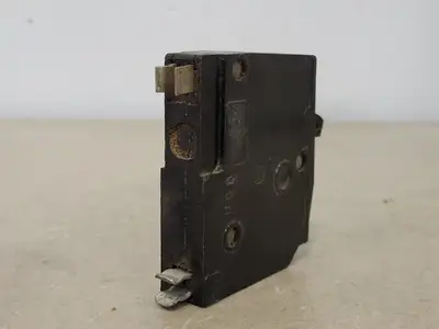USED SQUARE D QO115