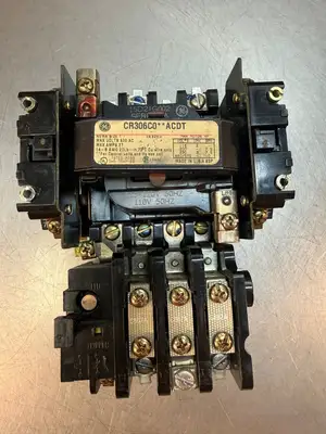 Ge CR306C0 Ser A Motor Starter 2-600VAC 27A 15D21G002 Coil (3.1.3)