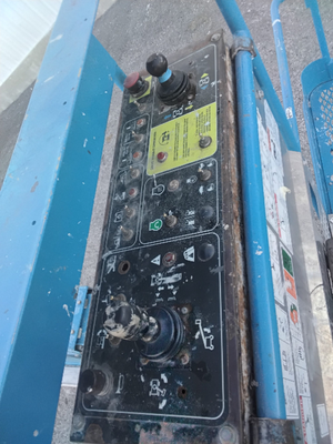 USED 2015 Genie S-60X