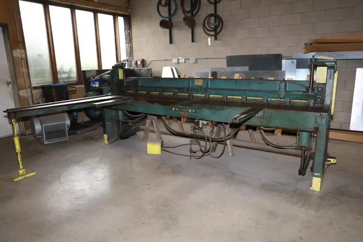 Used Wysong A-120 Power Squaring Shears (Gauge) New Jersey US | Machinery Values #1343250