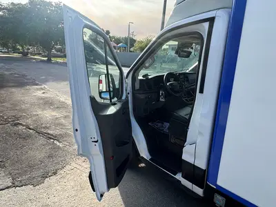 Used 2023 FORD TRANSIT Reefer Trucks Florida US | Truck and Van Outlet #1509167