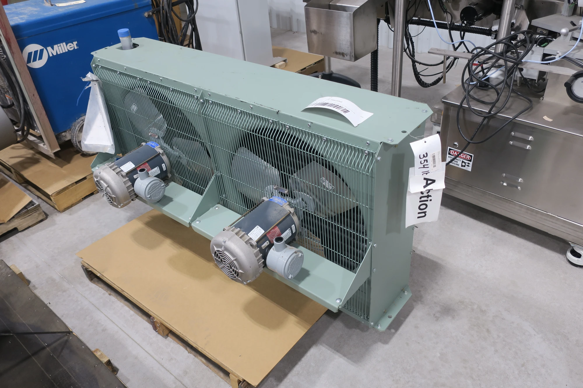 Used RUFFNECK AH-24B-A1A1-A1-2G Heat Exchangers Ohio US | Aucto #1396902
