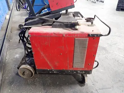 USED LINCOLN ELECTRIC CV300