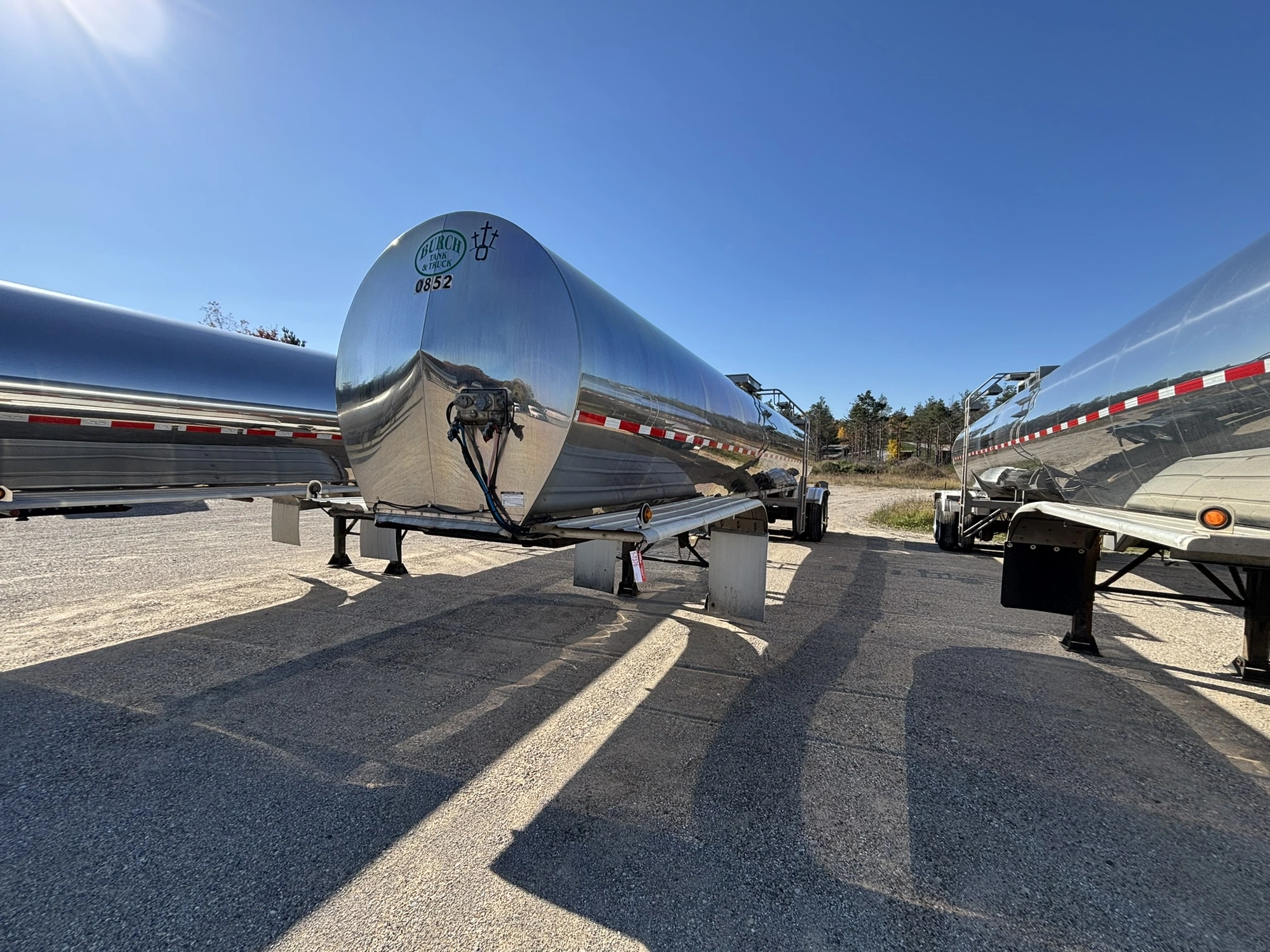 Used 2014 BURCH TANK MILK TANKER TRAILER Liquid Supply Trailers Michigan US | Miedema Asset Management Group #1709514