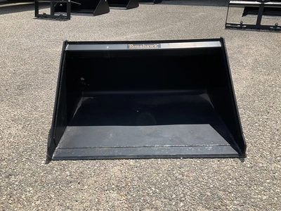 Used TOMAHAWK 42" SMOOTH BUCKET Skid Steer Buckets Michigan US | Miedema Asset Management Group #1342512