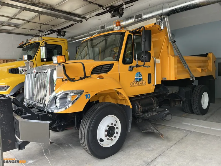 Used 2013 INTERNATIONAL 7400 SBA 4X2 29,239 MILES Dump trucks Michigan US | Miedema Asset Management Group #1247282