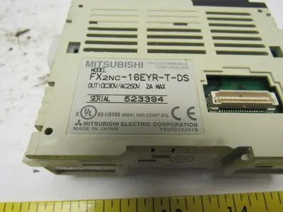 Mitsubishi FX2NC-16EYR-T-DS Programmable Controller Module Card