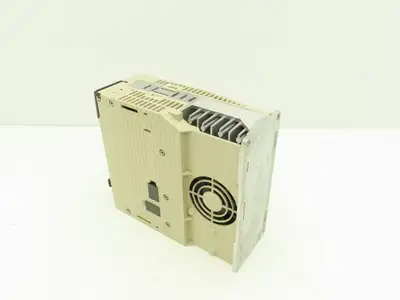 Yaskawa SGDV-5R5A01A SERVOPACK Drive Controller Module 200-230V 3Ph 0.750kW