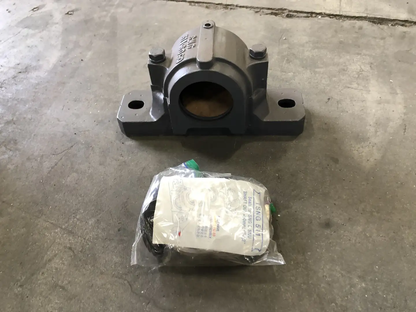 Split Plummer Block Bearing Housing SNG 511-609D, 50 mm