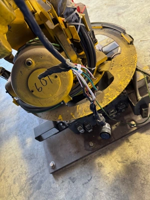 FANUC R-2000IA/165F 6 Axis Robots | K.B. Industries LLC (9)