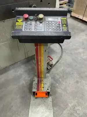 USED 1996 ACCURPRESS 7608
