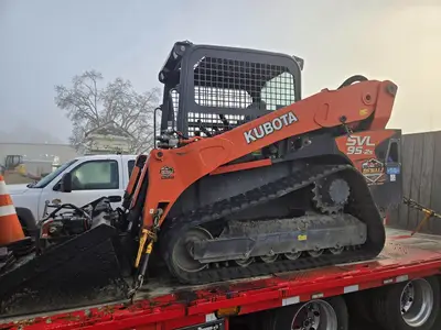 USED 2020 KUBOTA SVL95-2S
