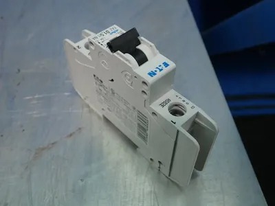 New | in-Stock EATON FAZD1,5/1NASP Circuit Breakers | HGR 24 #731939