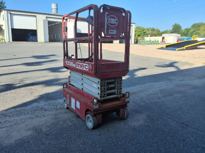 Used 2018 1330SE MEC Scissor Lifters North Carolina US | Stack Equipment #1418903