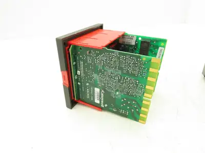 Honeywell DC2800CE0S0200100000 DC2800 Universal Digital Temperature Controller