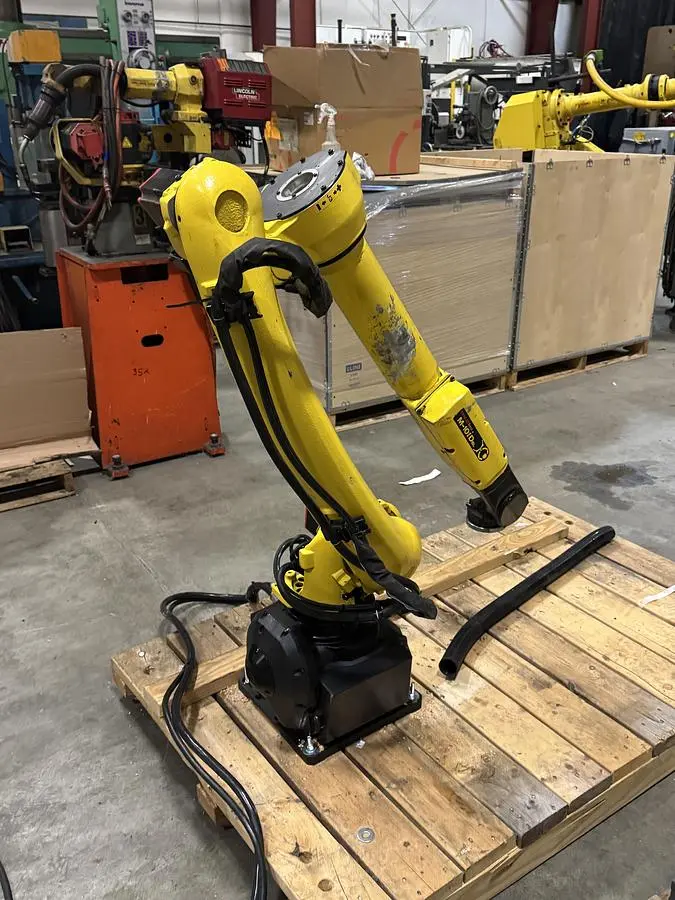 Used 2020 FANUC M-10ID/8L Robots Michigan US | RAB Industries, Inc. #400040