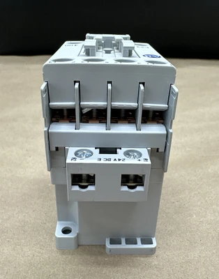 NEW Allen-Bradley 100-C23EJ400